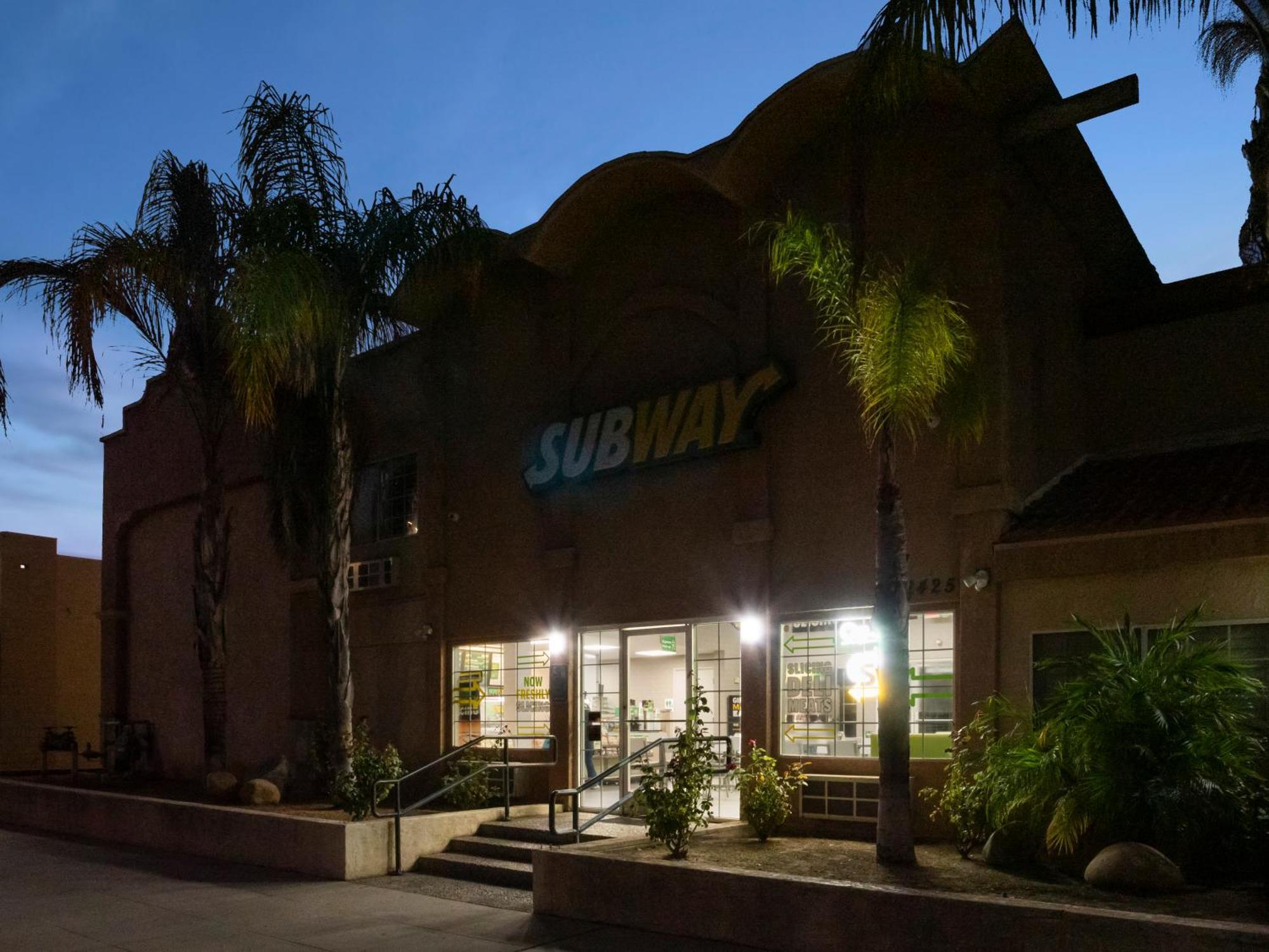 Dream Inn Fresno Exterior photo